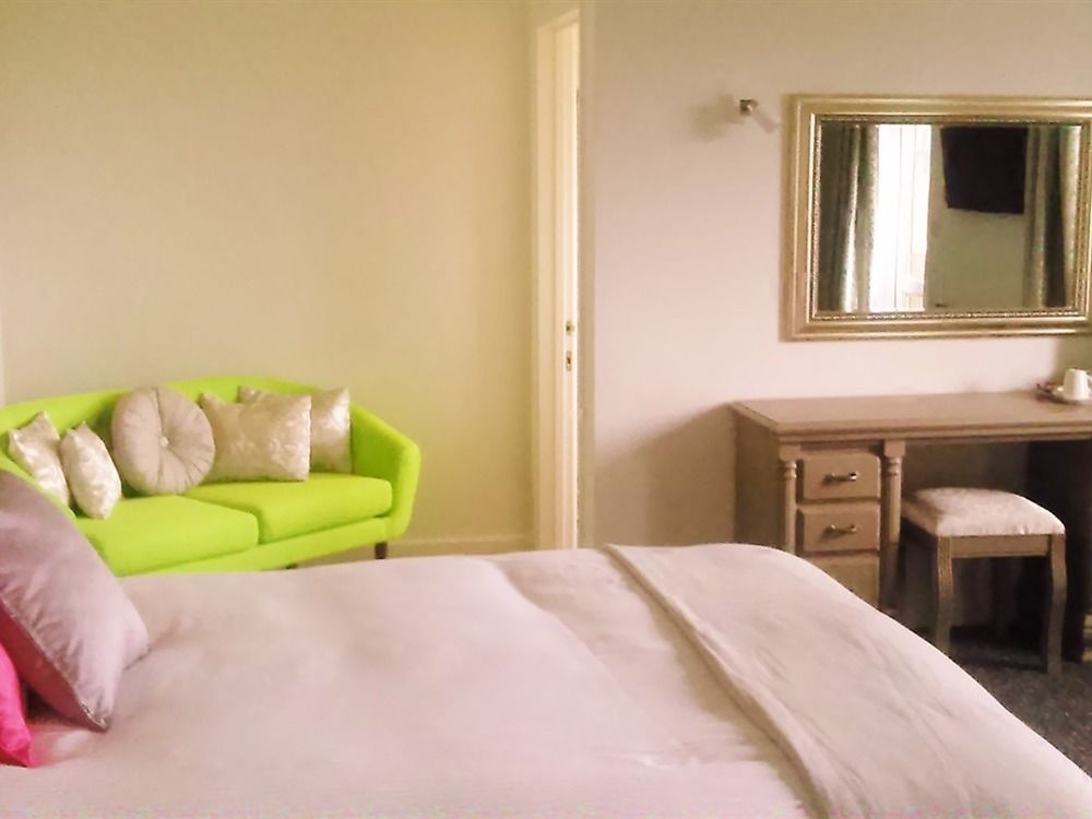 The Olive Mill Hotel Бриджуотър Екстериор снимка